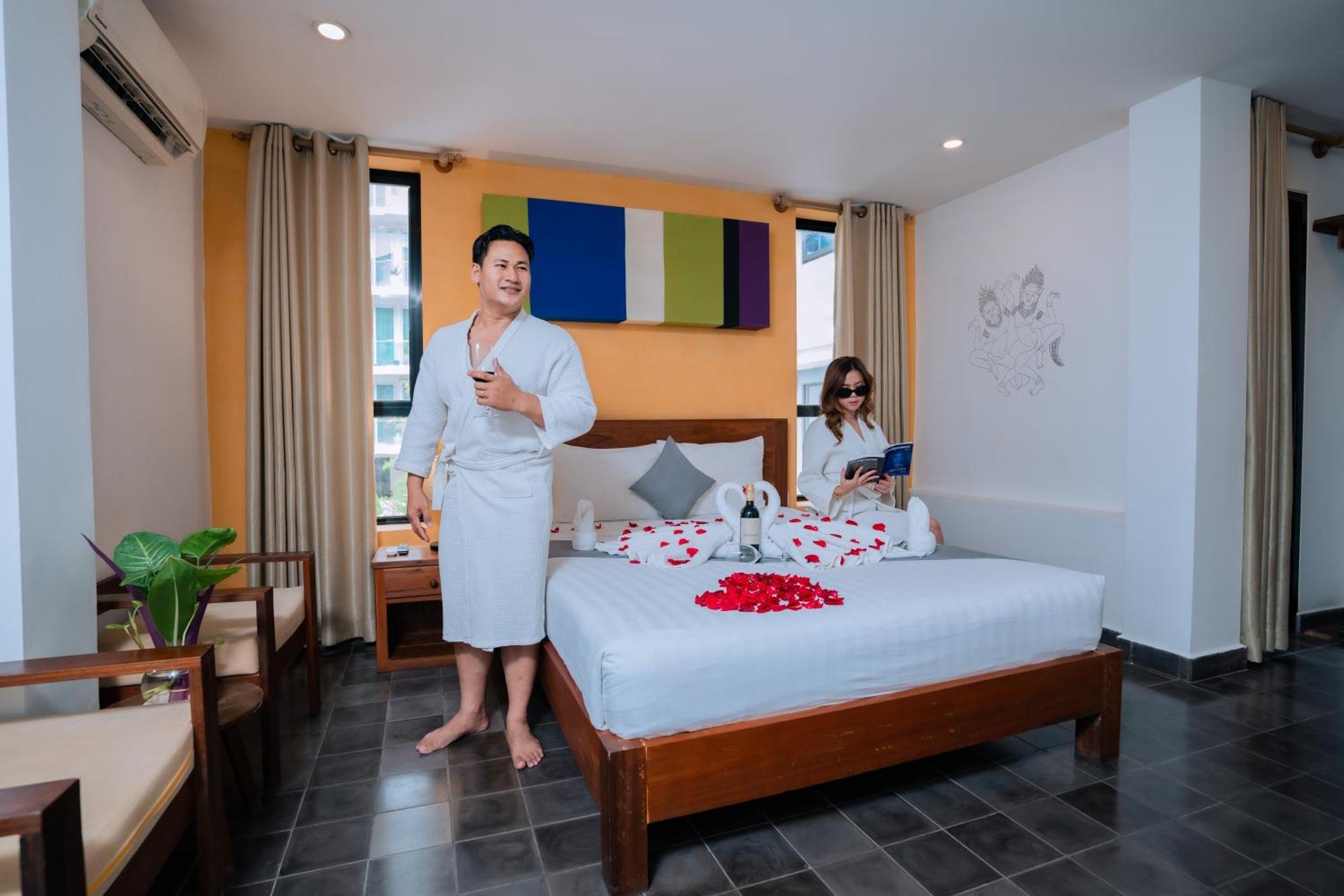 Home Chic Hotel Phnom Penh Luaran gambar