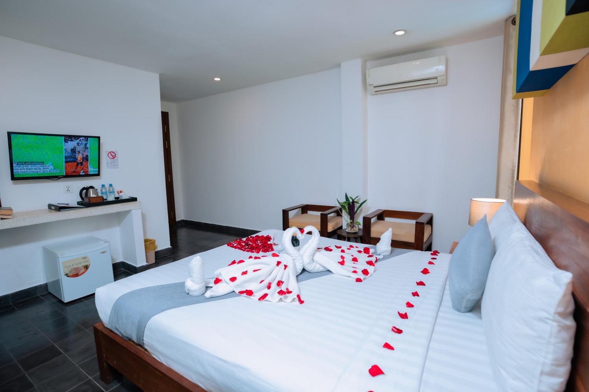 Home Chic Hotel Phnom Penh Luaran gambar