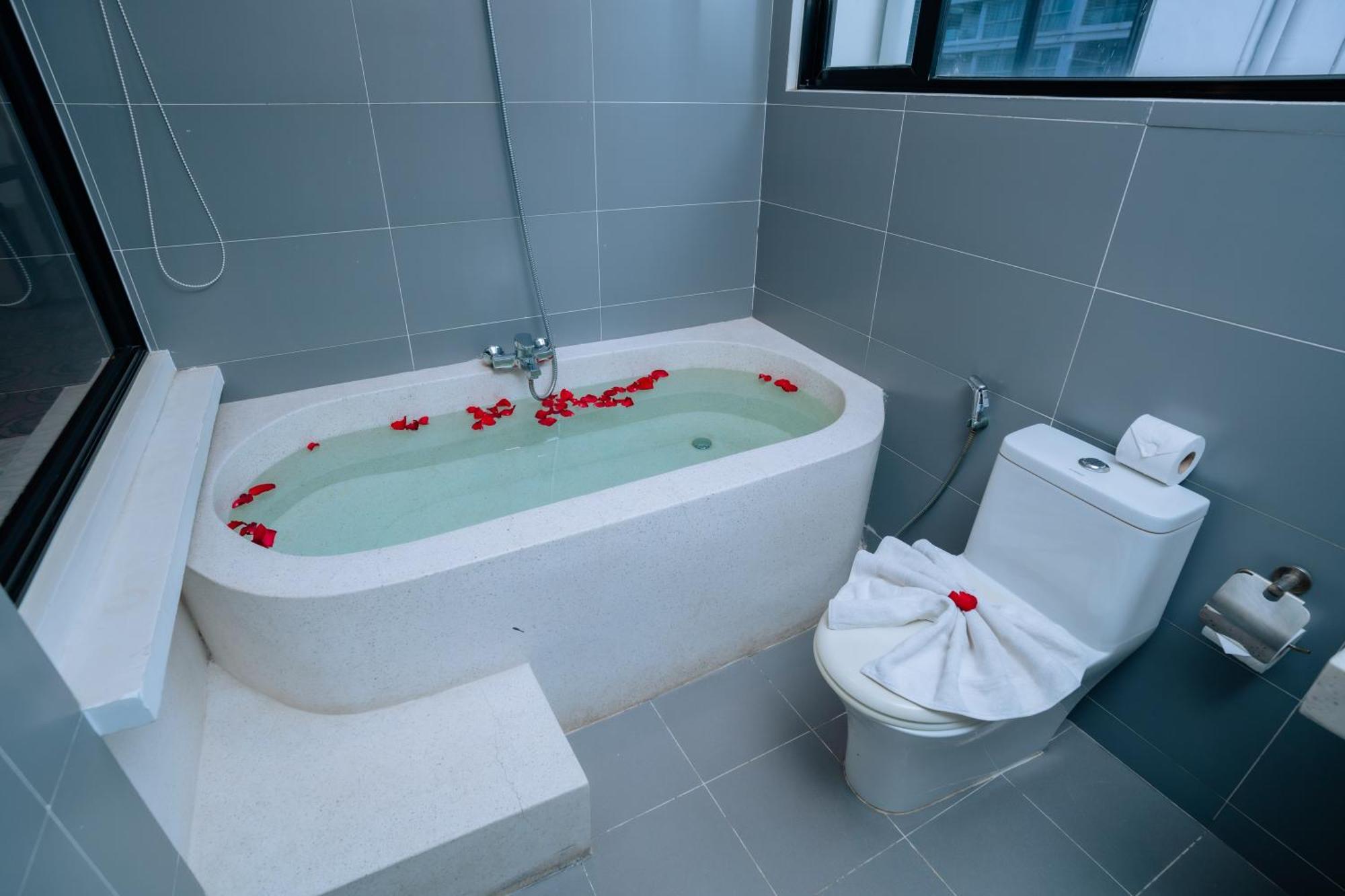 Home Chic Hotel Phnom Penh Luaran gambar