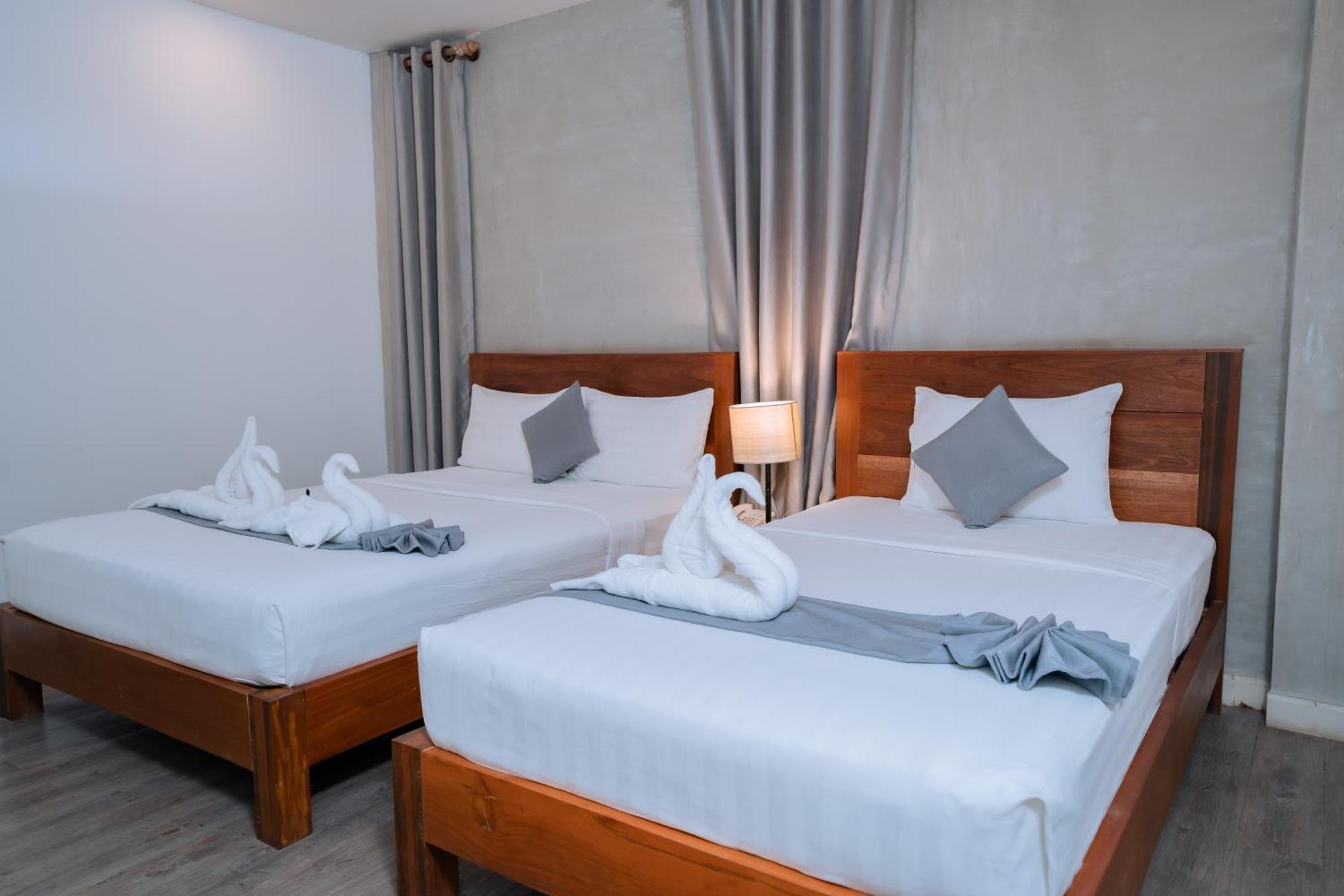 Home Chic Hotel Phnom Penh Luaran gambar
