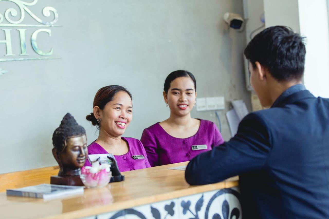 Home Chic Hotel Phnom Penh Luaran gambar